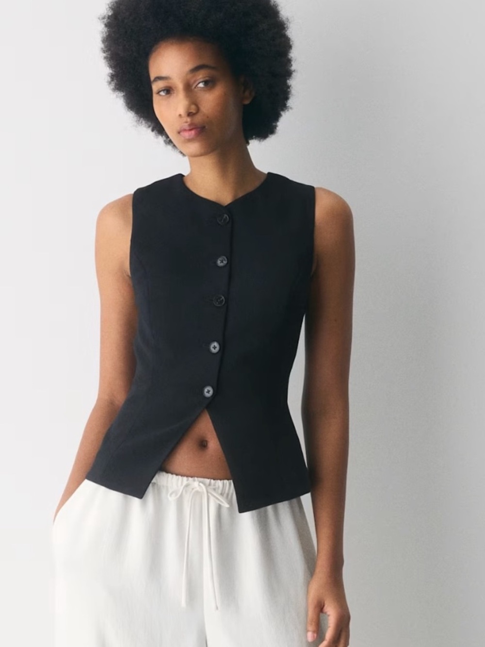 Aritzia Wilfred Regal Vest in Black Size 12 - Picture 5 of 11